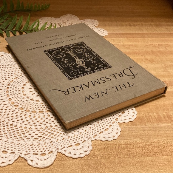 Antique 1921 The New Dressmaker Book Butterick Guide To Sewing And Tailoring - Picture 16 of 16